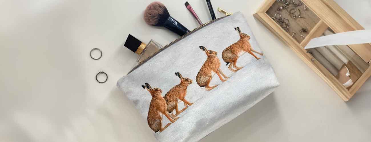 Trade - Cosmetic bags (RRP £30)