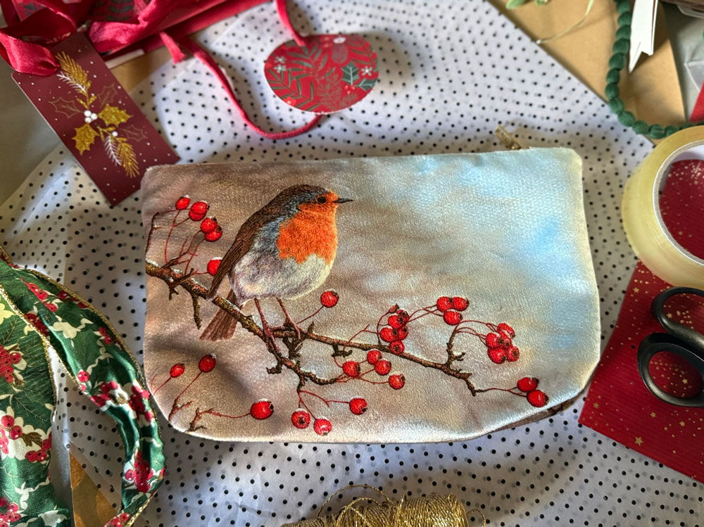 Robin | Luxury velvet cosmetic bag