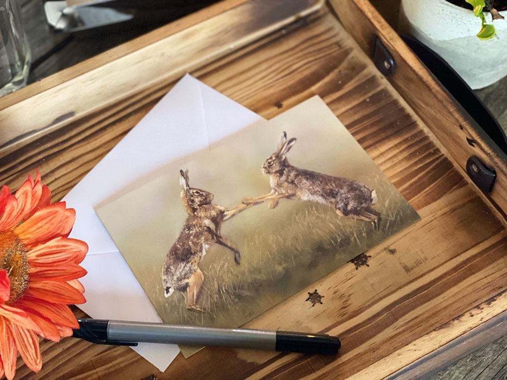 Boxing hares | Pack of 5 small blank greetings cards
