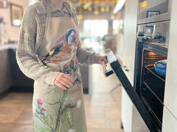 Goldfinch apron | 100% Heavyweight cotton Goldfinch apron | 100% Heavyweight cotton
