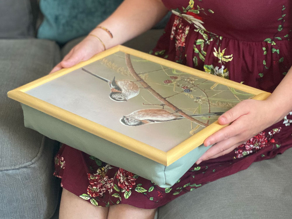 Knietablett mit Schwanzmeise | Luxuriöse Sitzsackpolsterung