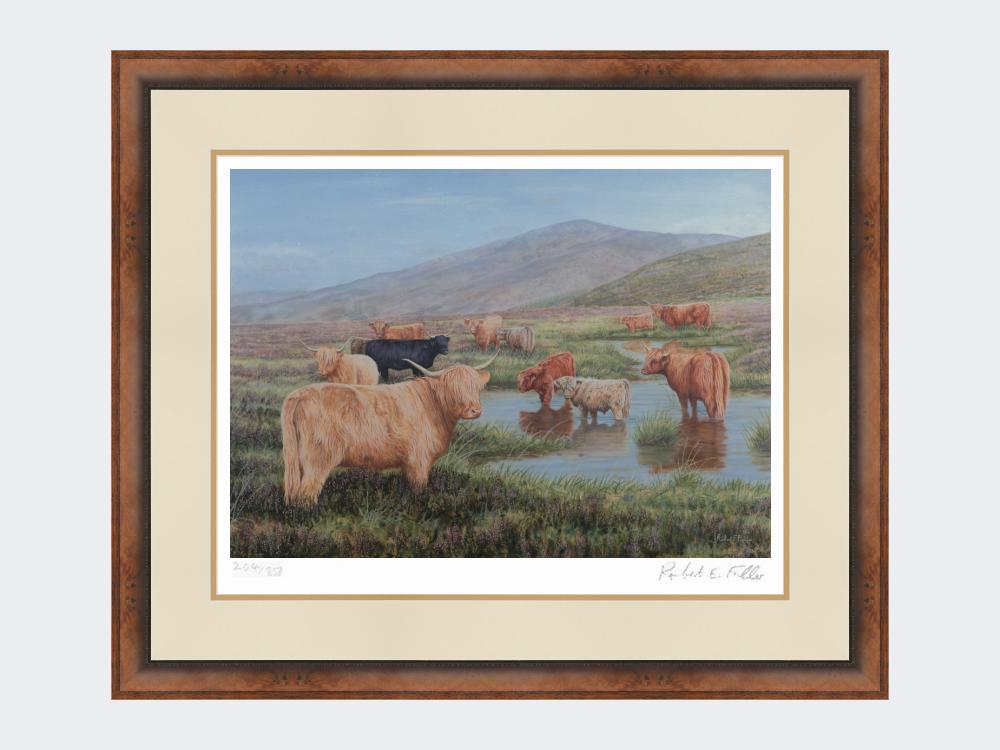 Highland-Cattle-Print-Small-Walnut-Burr