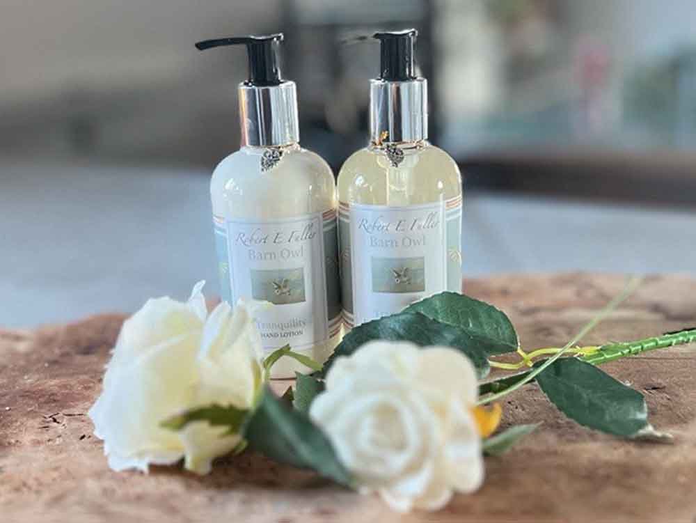 Barn owl | Scented hand wash & hand lotion set