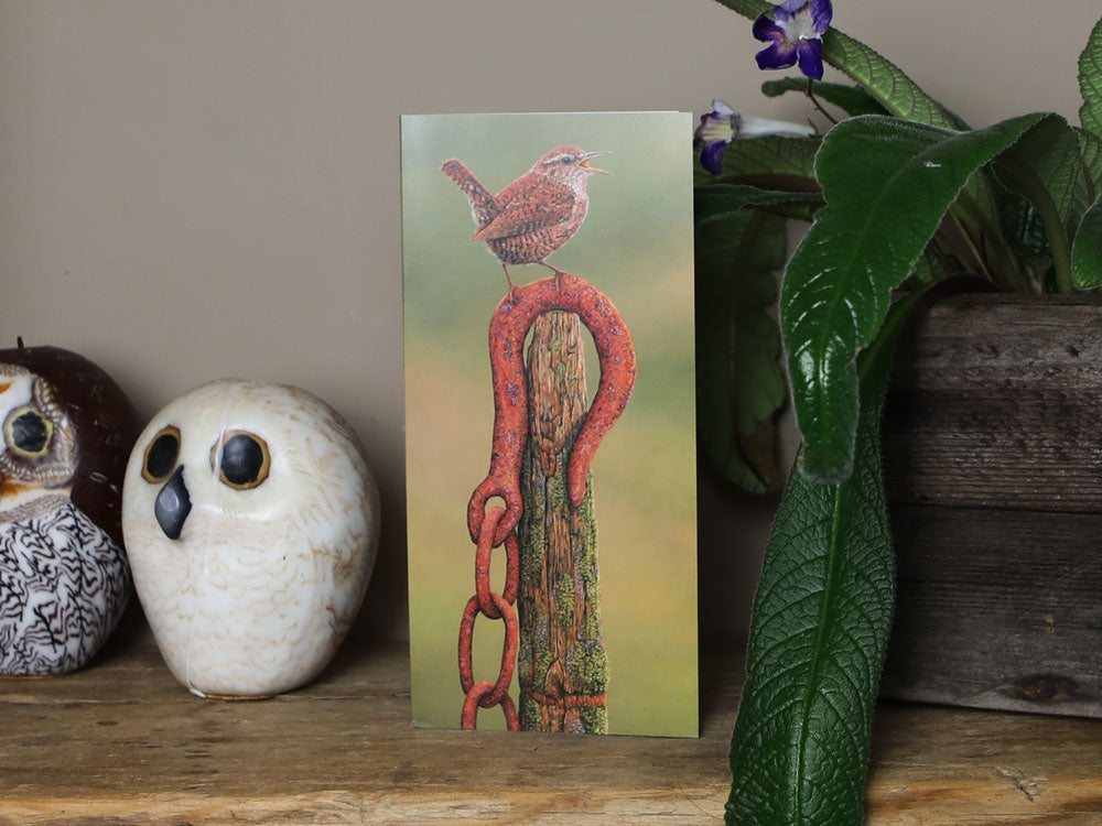 Notelet-Wren-on-Hook-Lifestyle-2
